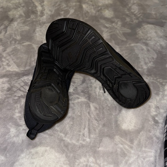 New Balance NWOB FuelCore lightweight running shoes - Picture 2 of 6